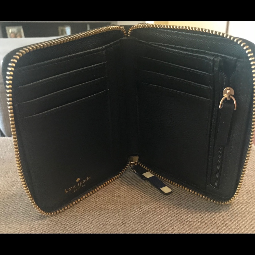 kate spade navy and blush striped zip wallet - Picture 3 of 7